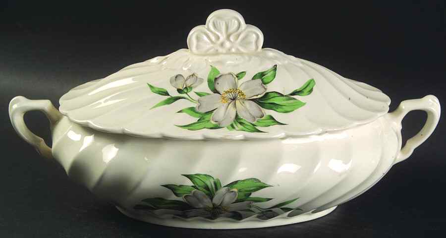 Dogwood (White Flowers) Oval Covered Vegetable by Royal (USA)-1