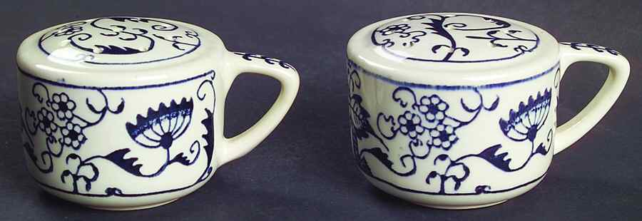Doorn Salt & Pepper Set by Royal (USA)-1