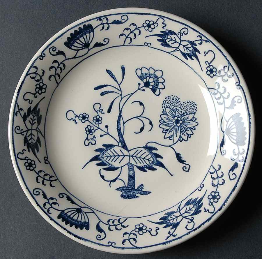 Doorn Saucer by Royal (USA)-1