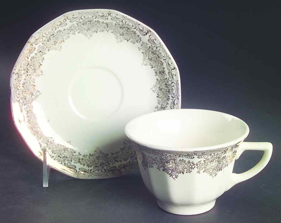 Duane Flat Cup & Saucer Set by Royal (USA)-1