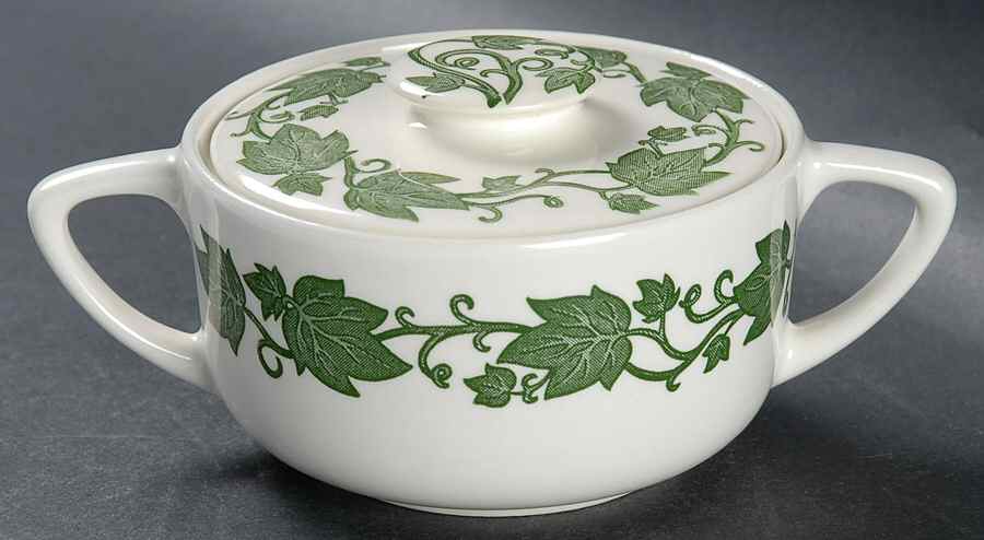 English Ivy (Rim) Sugar Bowl & Lid by Royal (USA)-1
