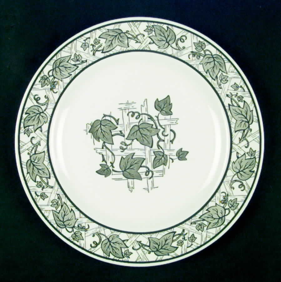 Green Trellis Dinner Plate by Royal (USA)-1