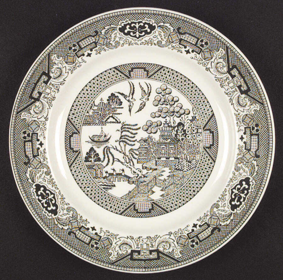 Green Willow Dinner Plate by Royal (USA)-1