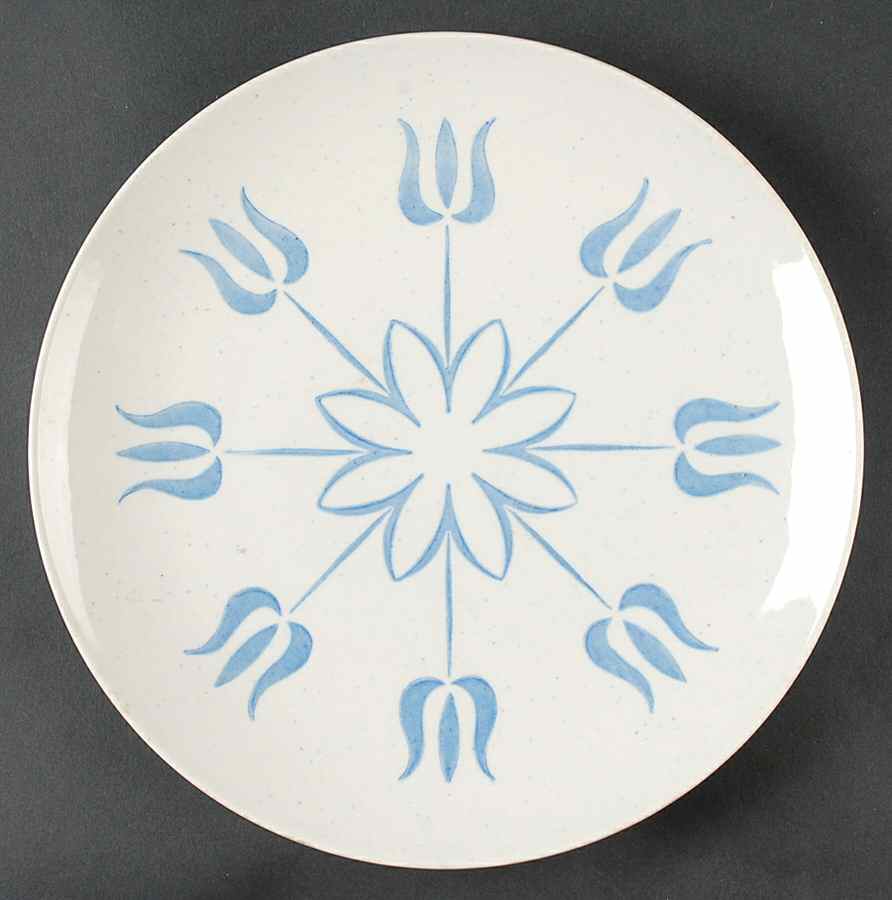 Heirloom Dinner Plate by Royal (USA)-1