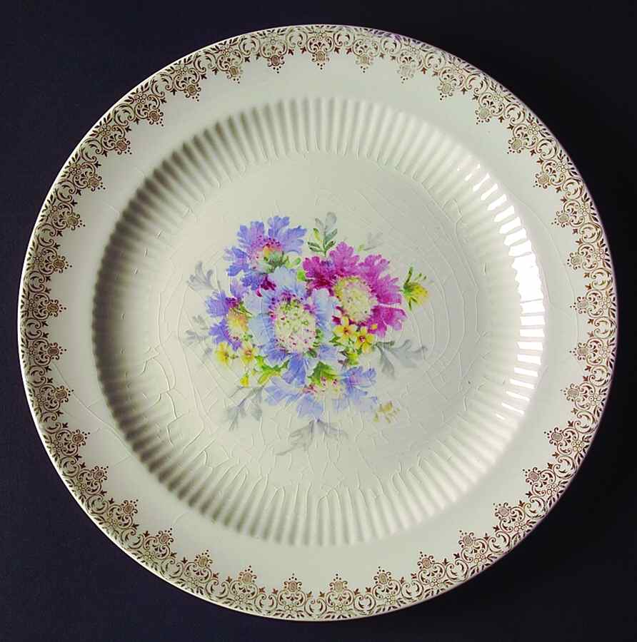 Heritage Dinner Plate by Royal (USA)-1