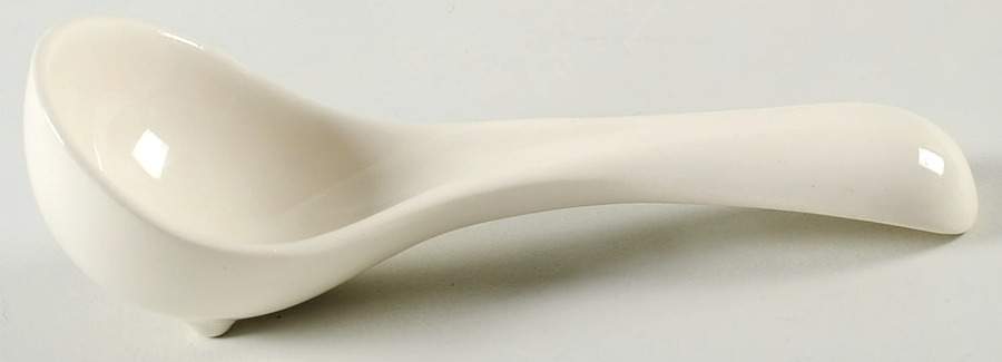 It's A Daisy Gravy Ladle Solid Piece by Royal (USA)-1