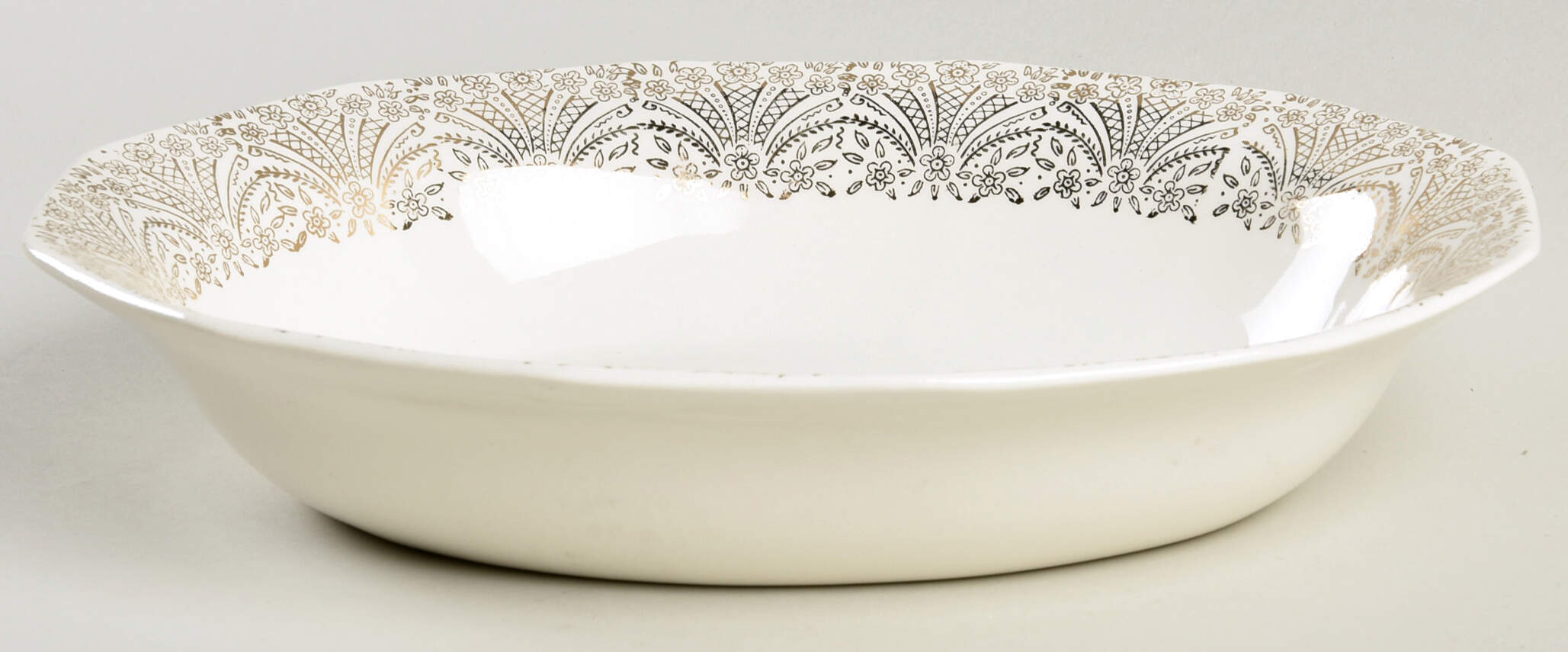 Lamar 9" Oval Vegetable Bowl by Royal (USA)-1