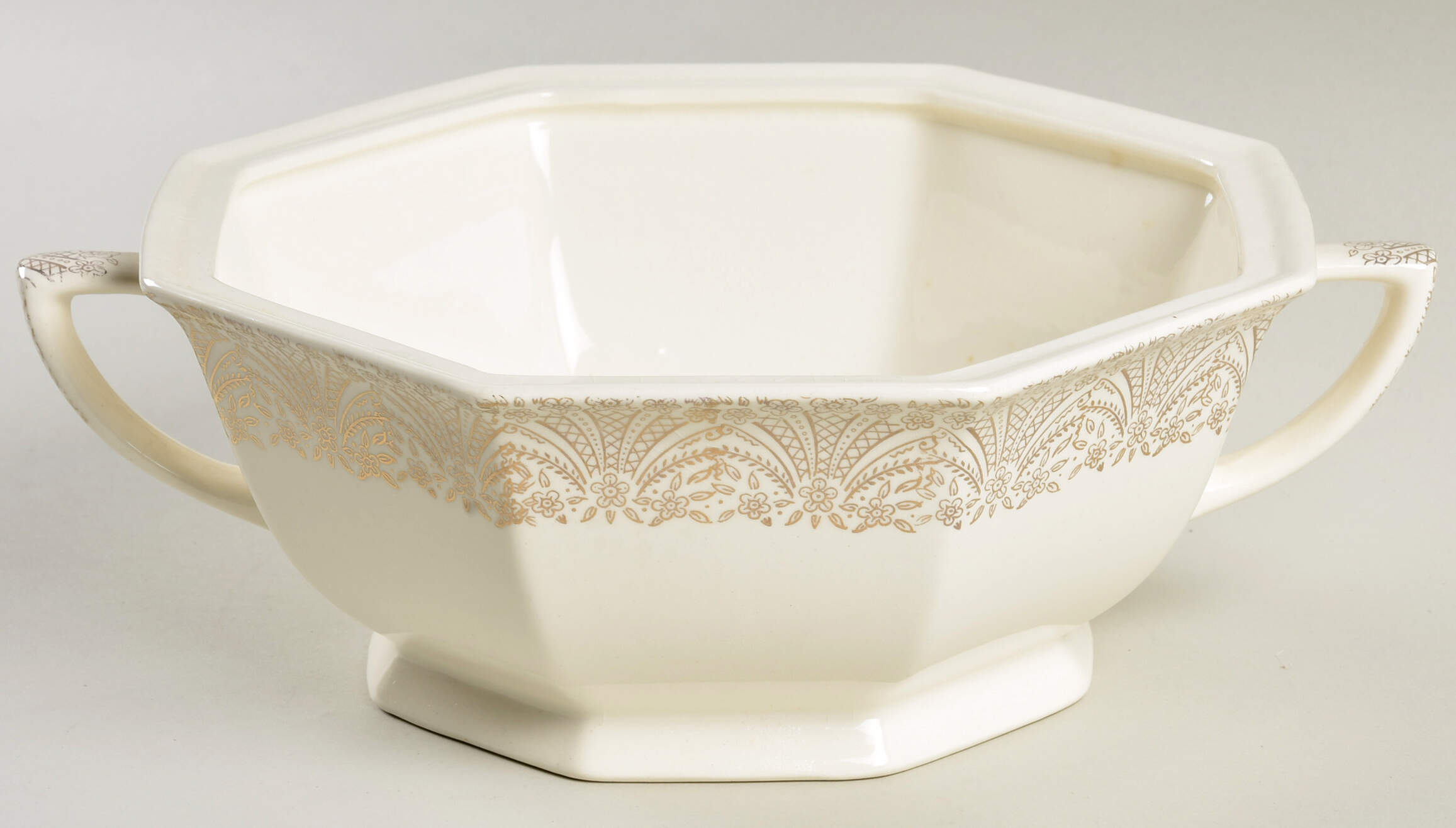 Lamar Round Vegetable No Lid by Royal (USA)-1