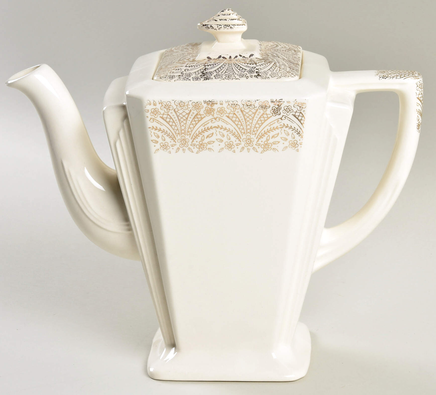 Lamar Coffee Pot & Lid by Royal (USA)-1
