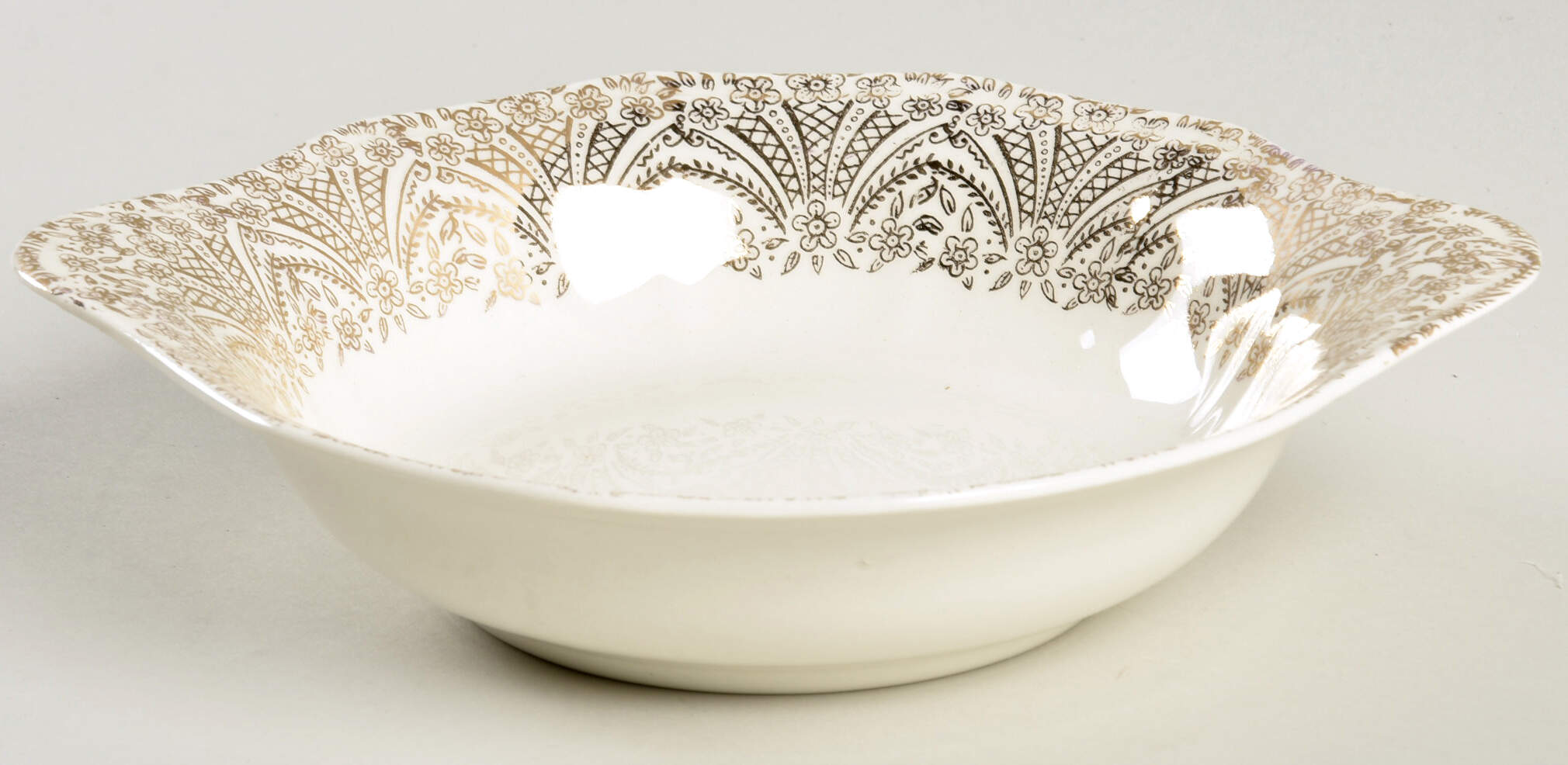 Lamar Lugged Cereal Bowl by Royal (USA)-1