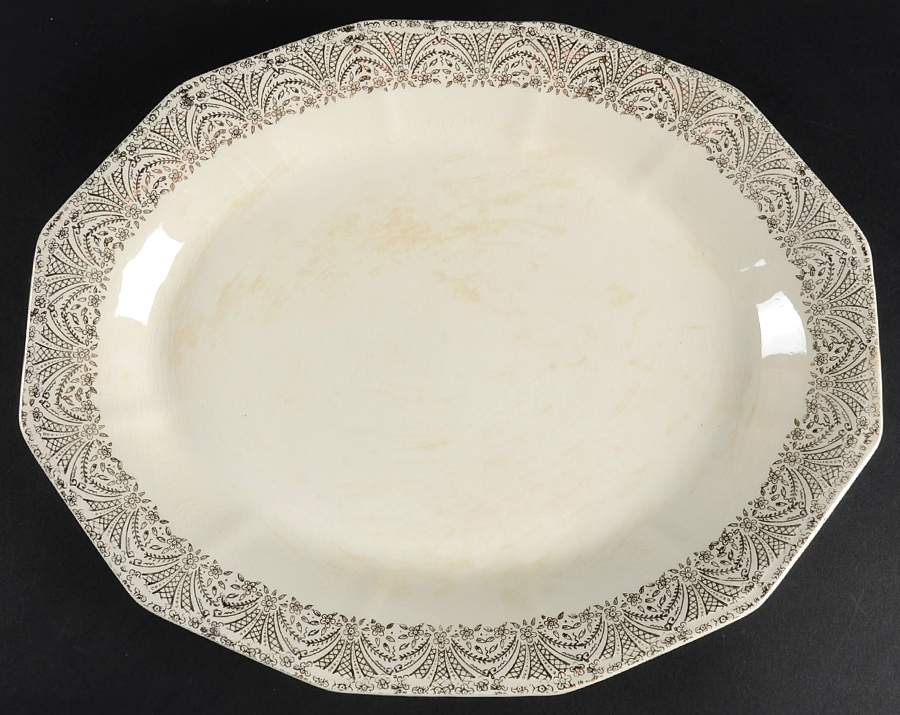 Lamar 13" Oval Serving Platter by Royal (USA)-1