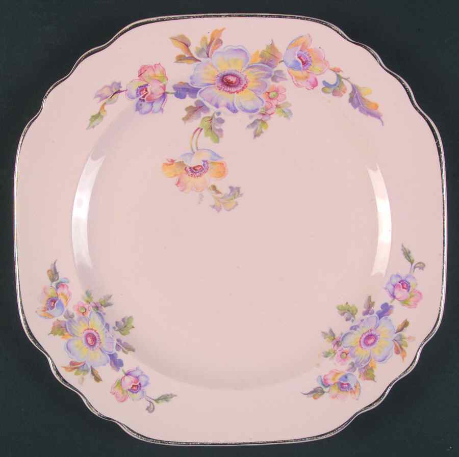 La Vogue Dinner Plate by Royal (USA)-1
