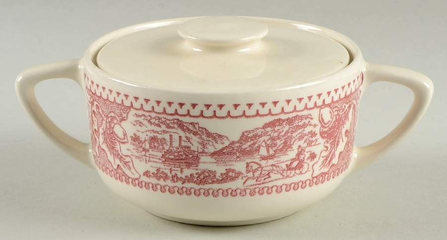 Memory Lane Pink Sugar Bowl & Lid by Royal (USA)-1