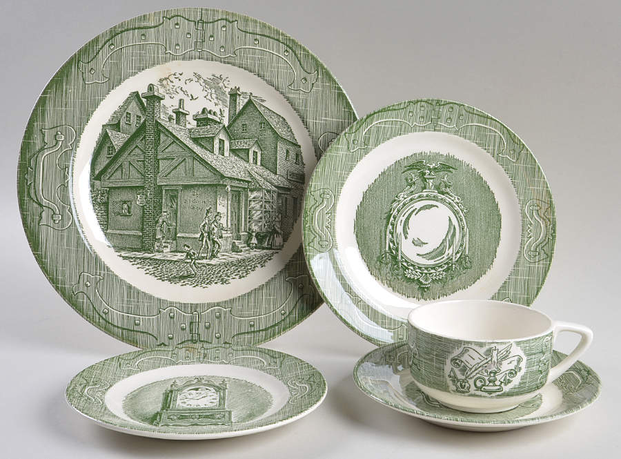 The Old Curiosity Shop (Green) 5 Piece Place Setting by Royal (USA)-1
