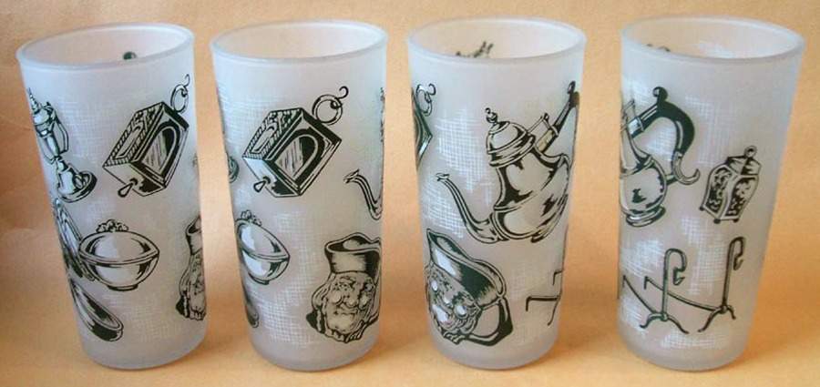 The Old Curiosity Shop (Green) Glassware Flat Tumbler by Royal (USA)-1