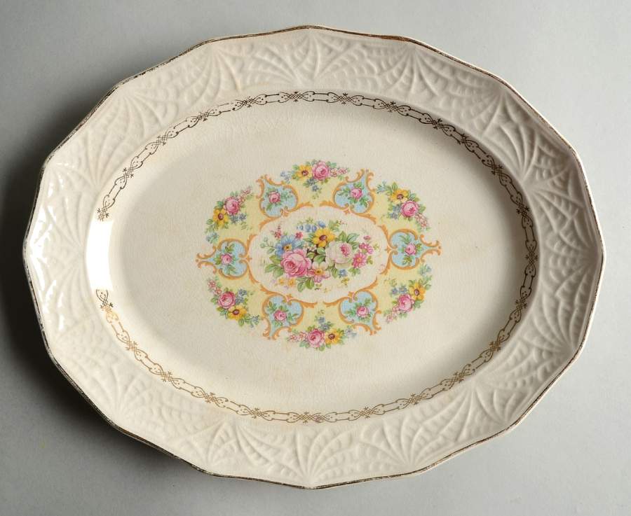Parisian 11" Oval Serving Platter by Royal (USA)-1
