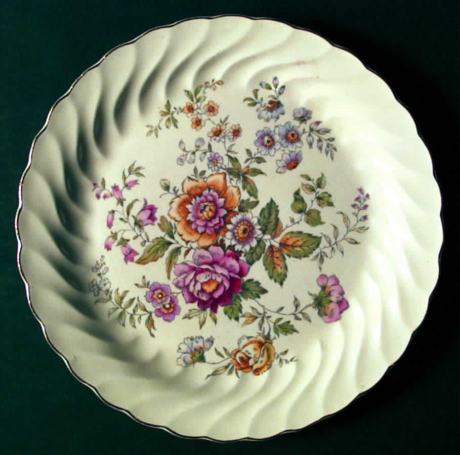 Princess Pat Gold(Gold Trim) Dinner Plate by Royal (USA)-1