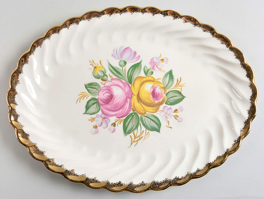 Quban Royal 14" Oval Serving Platter by Royal (USA)-1