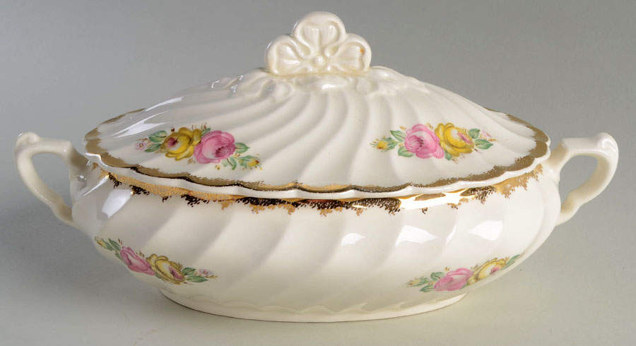 Quban Royal Oval Covered Vegetable by Royal (USA)-1