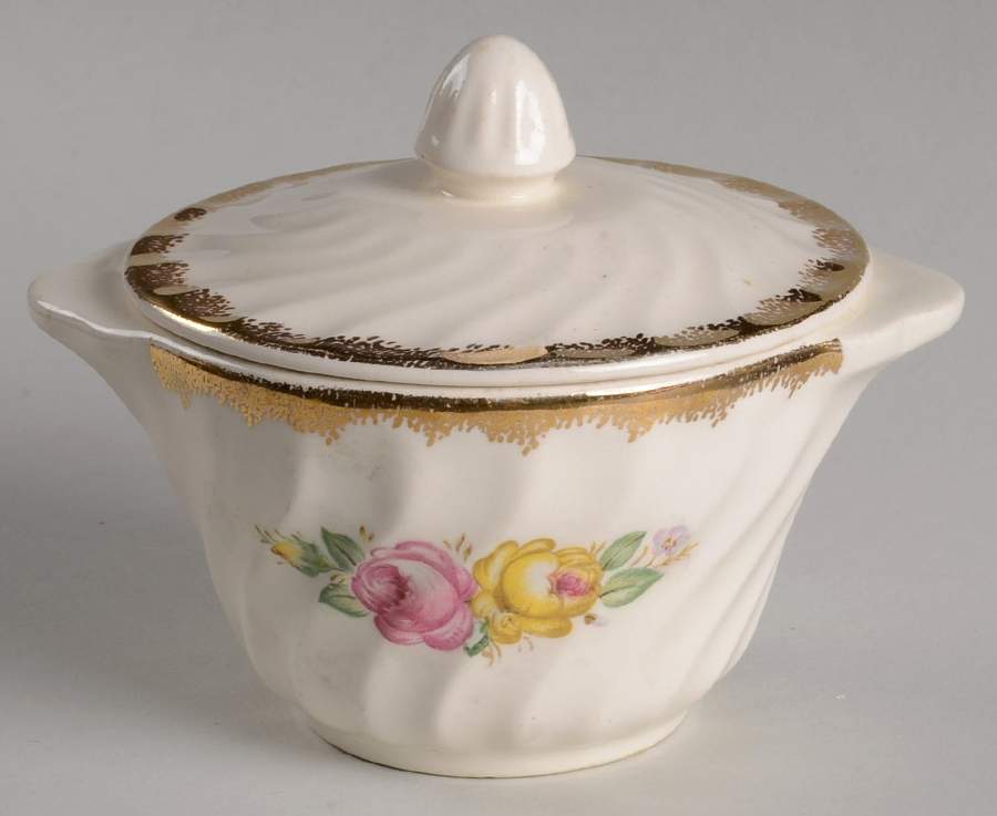 Quban Royal Sugar Bowl & Lid by Royal (USA)-1