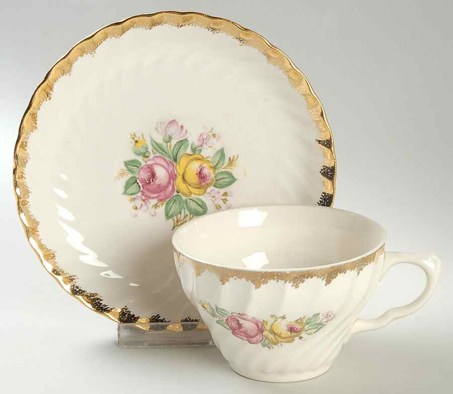 Quban Royal Flat Cup & Saucer Set by Royal (USA)-1