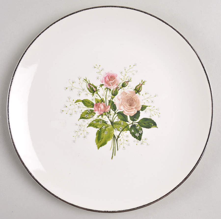 Queen's Rose Luncheon Plate by Royal (USA)-1