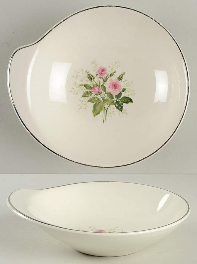 Queen's Rose Lugged Soup Bowl by Royal (USA)-1