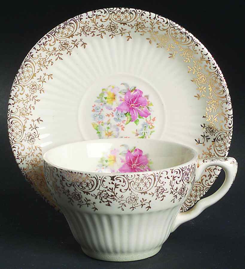 Robinhood (Regal Shape) Flat Cup & Saucer Set by Royal (USA)-1