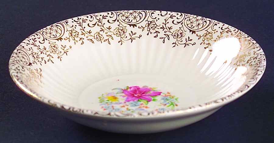 Robinhood (Regal Shape) Fruit/Dessert (Sauce) Bowl by Royal (USA)-1