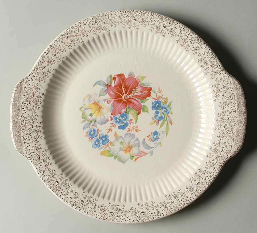 Robinhood (Regal Shape) Handled Cake Plate by Royal (USA)-1