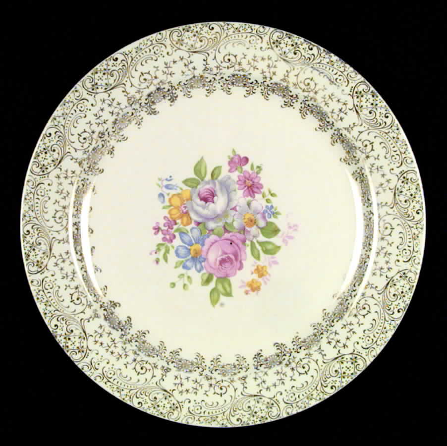 Rose Glory Dinner Plate by Royal (USA)-1