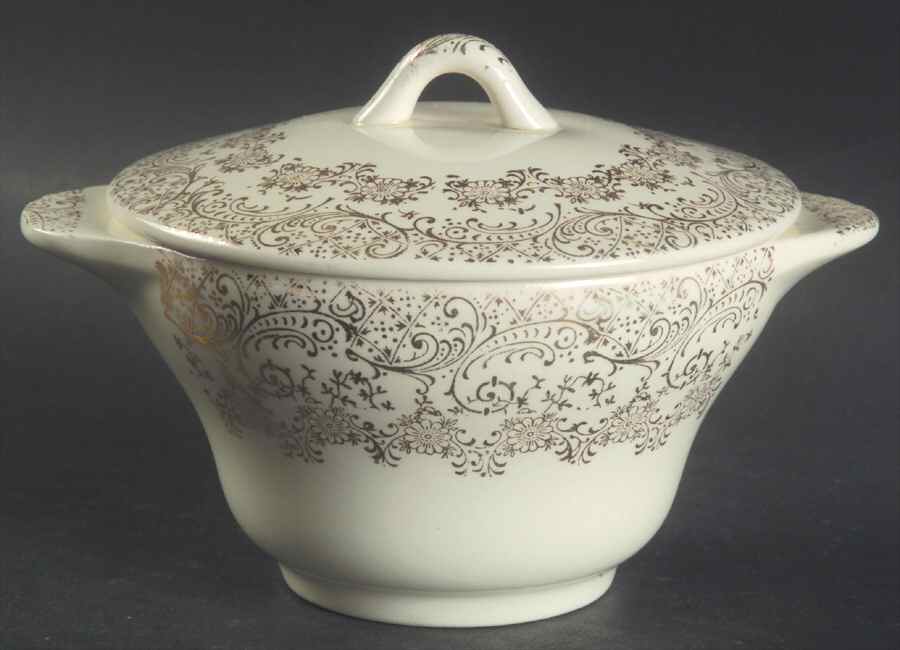 Rose Glory Sugar Bowl & Lid by Royal (USA)-1