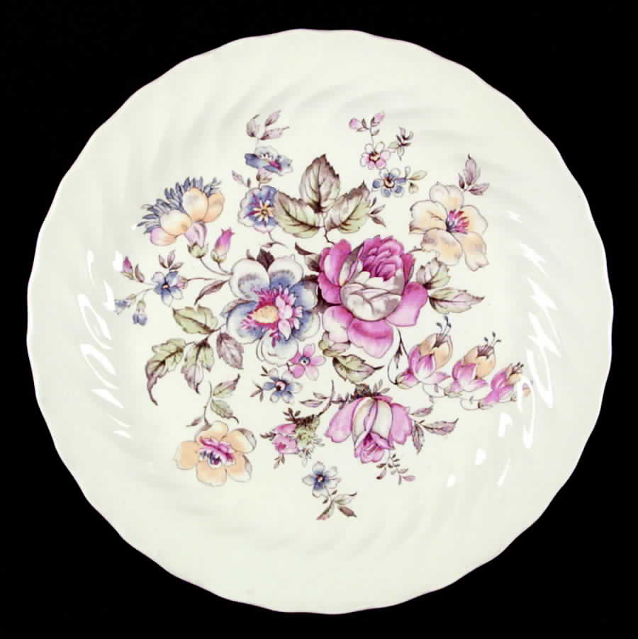 Romance (Floral Center) Dinner Plate by Royal (USA)-1