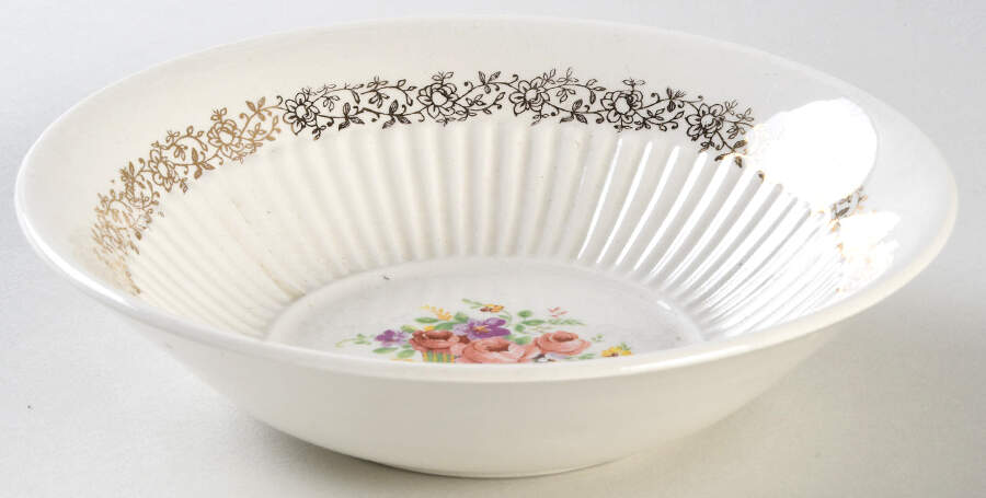Rosebasket Coupe Cereal Bowl by Royal (USA)-1