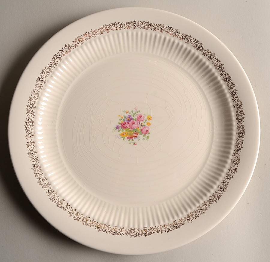 Rosebasket 12" Chop Plate (Round Platter) by Royal (USA)-1