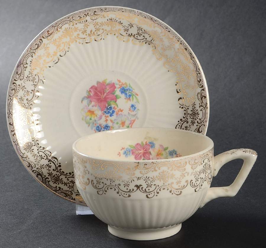 RYL15 Flat Cup & Saucer Set by Royal (USA)-1