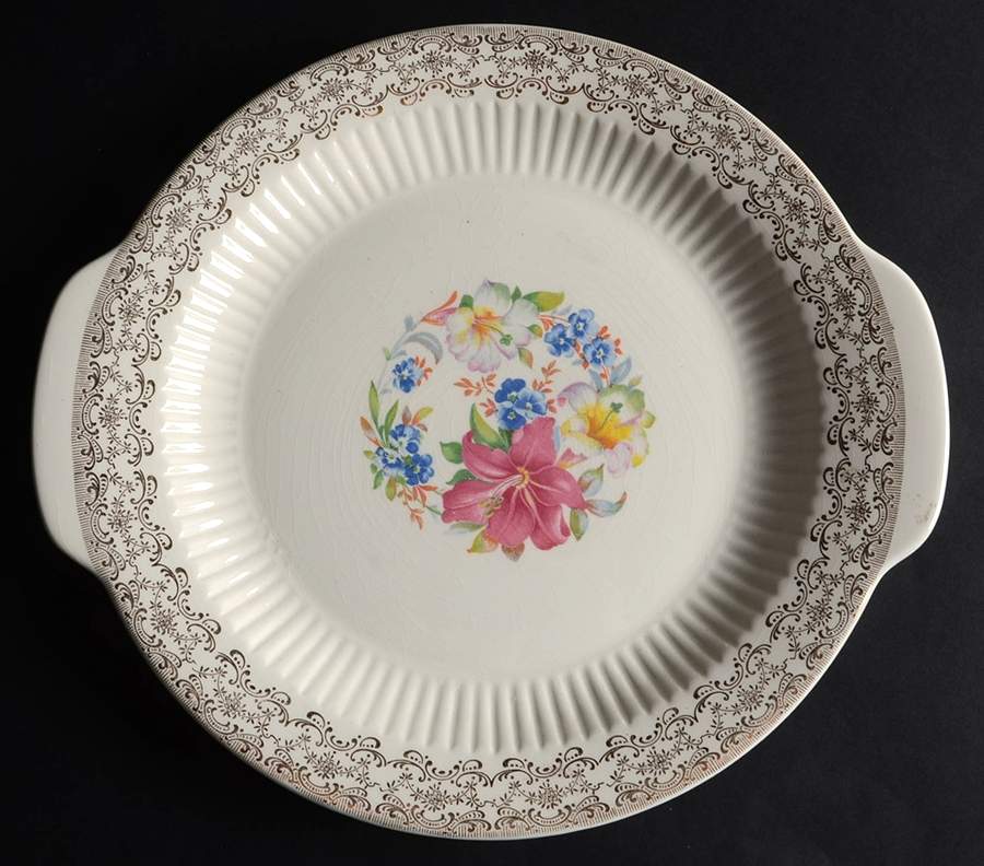 RYL15 Handled Cake Plate by Royal (USA)-1