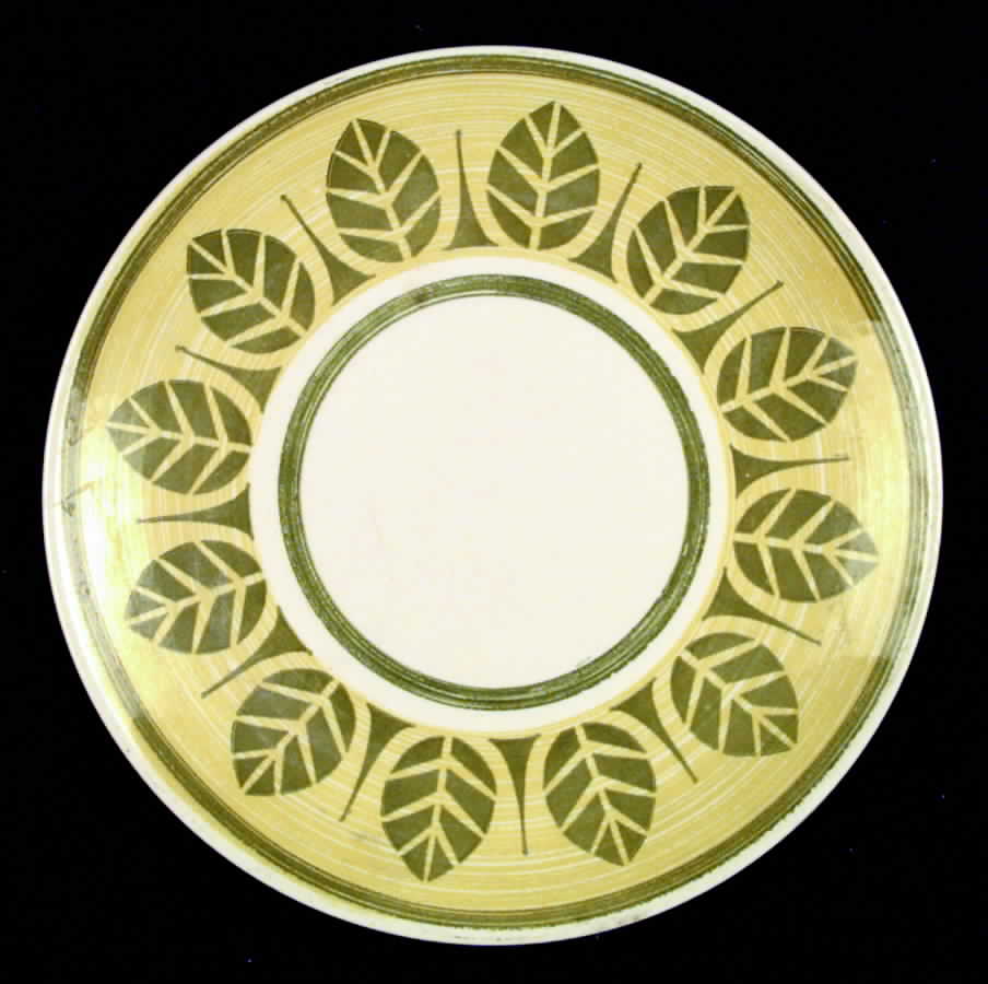 RYL26 Dinner Plate by Royal (USA)-1