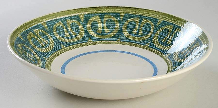 RYL3 9" Round Vegetable Bowl by Royal (USA)-1