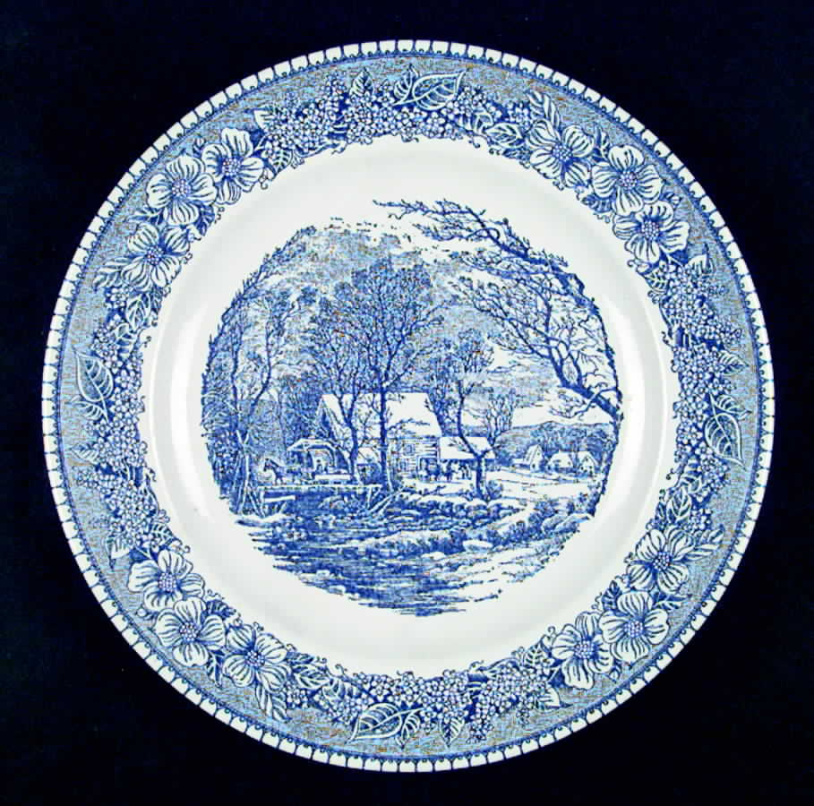 Pilgrim (Navy Blue) Dinner Plate by Royal (USA)-1