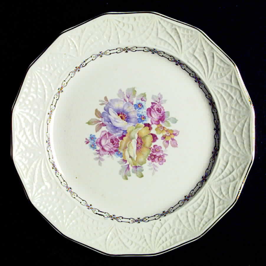 RYL34 Dinner Plate by Royal (USA)-1