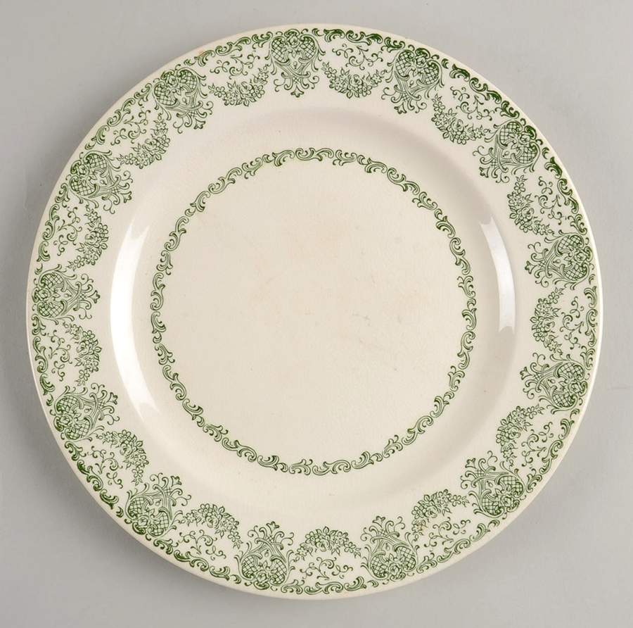 RYL48 (USA) Dinner Plate by Royal (USA)-1