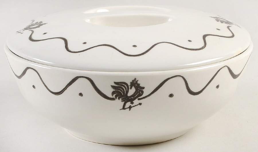 RYL9 Round Covered Vegetable by Royal (USA)-1