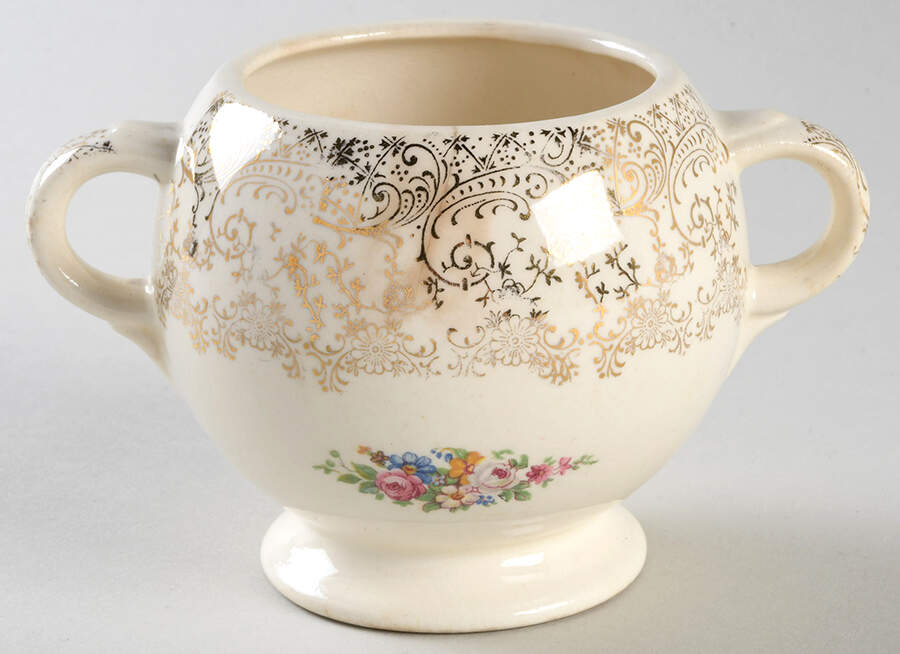 Santa Rosa Sugar Bowl No Lid by Royal (USA)-1