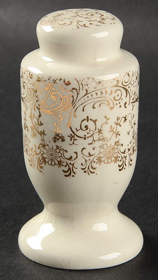 Santa Rosa Pepper Shaker by Royal (USA)-1