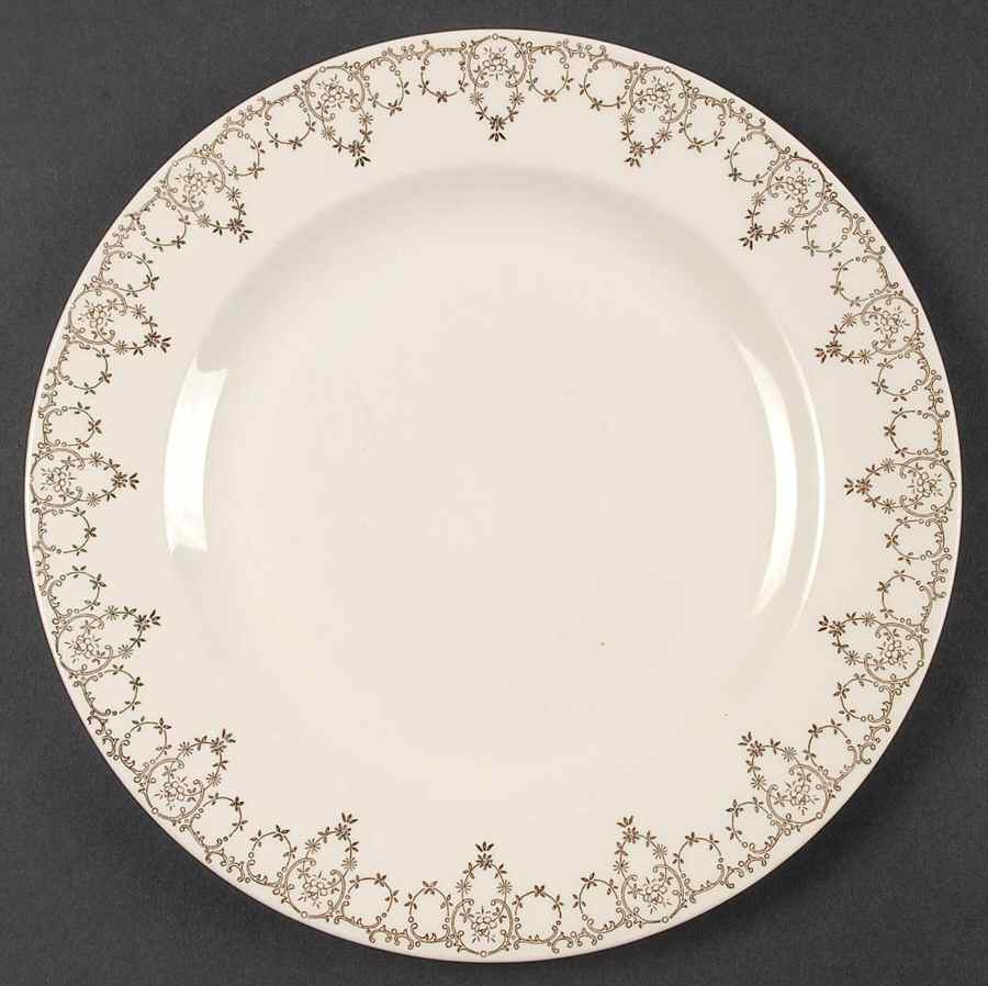 Snowflake Luncheon Plate by Royal (USA)-1