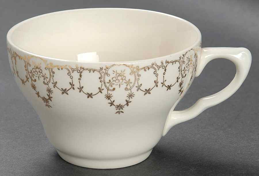Snowflake Flat Cup by Royal (USA)-1