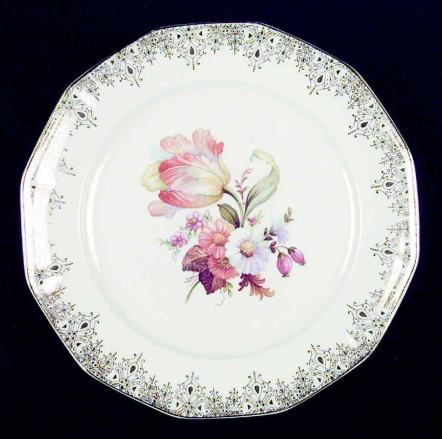 Waldorf Luncheon Plate by Royal (USA)-1