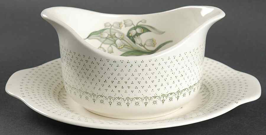 Waverly Gravy Boat & Underplate by Royal (USA)-1