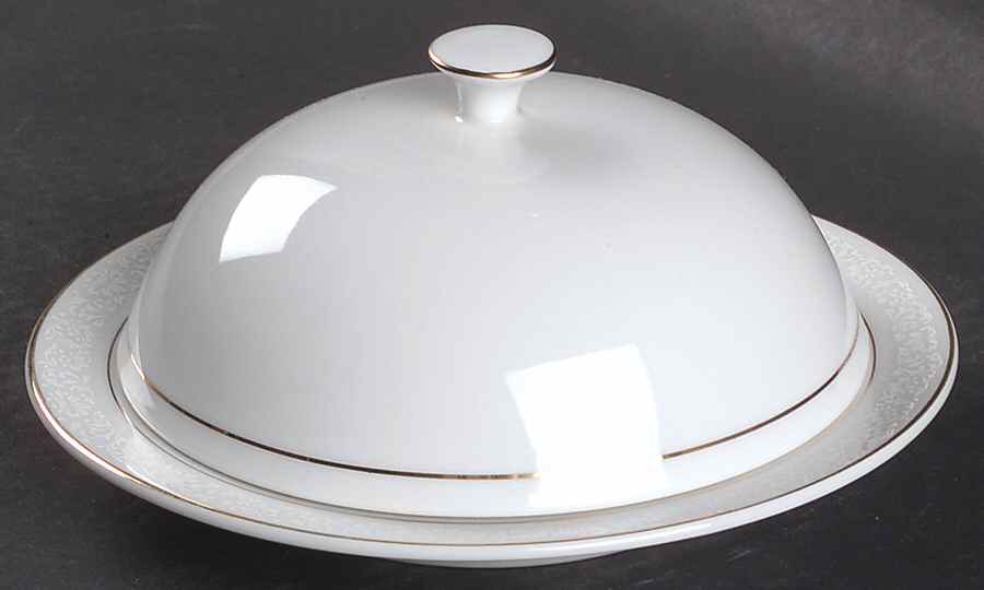 Fabulace Round Covered Butter by Royalton-1